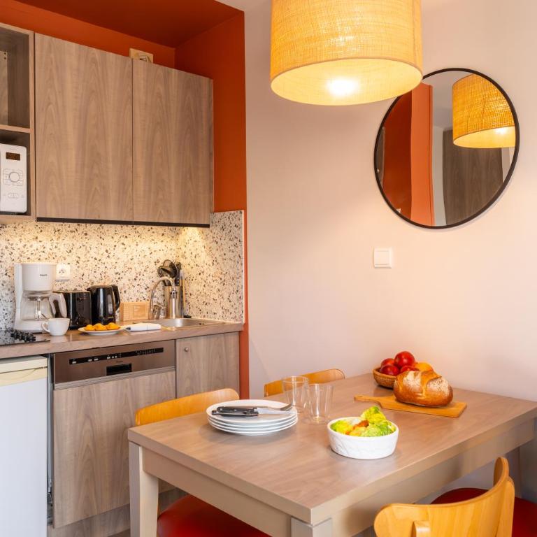 Résidence Pierre & Vacances L'Archipel - Studio Supérieur avec Coin Nuit et Terrasse ou Balcon (4 Personnes) - 3