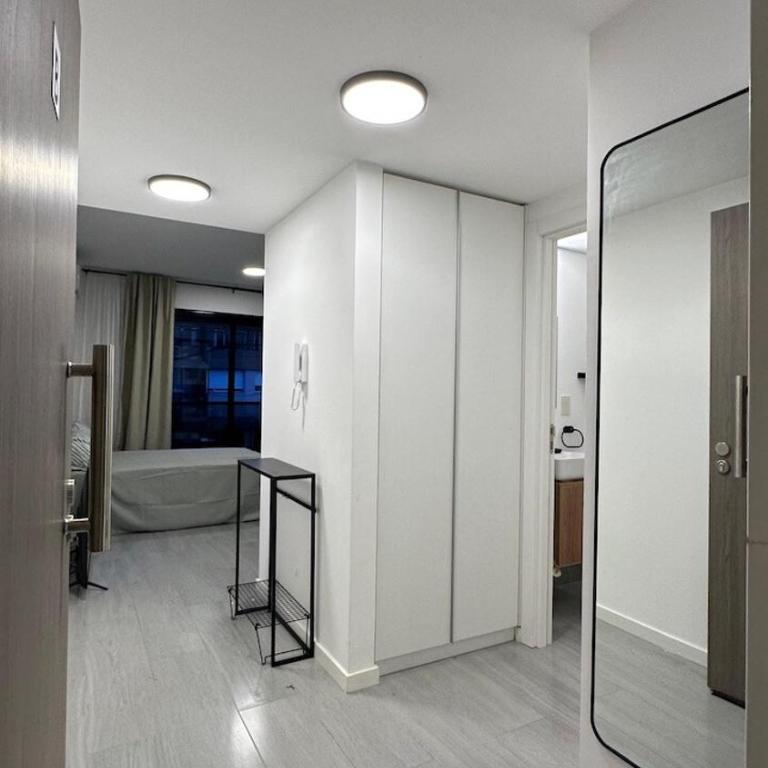 Nomad's Paradise - Palermo premium flat with a view - Studio with Balcony - 9