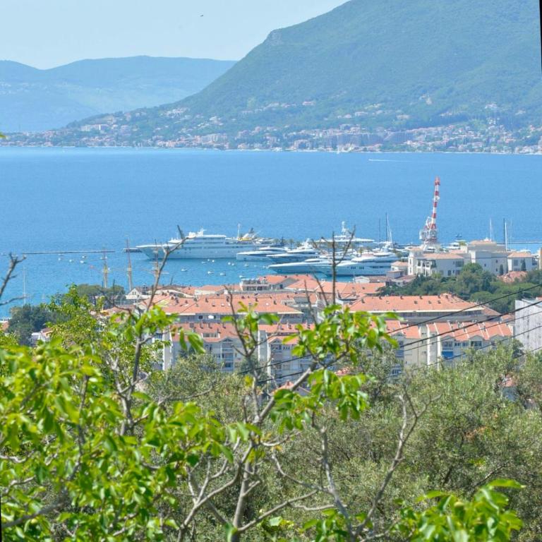 Zotina Residence - Two-Bedroom Apartment with Balcony and Sea View - 16