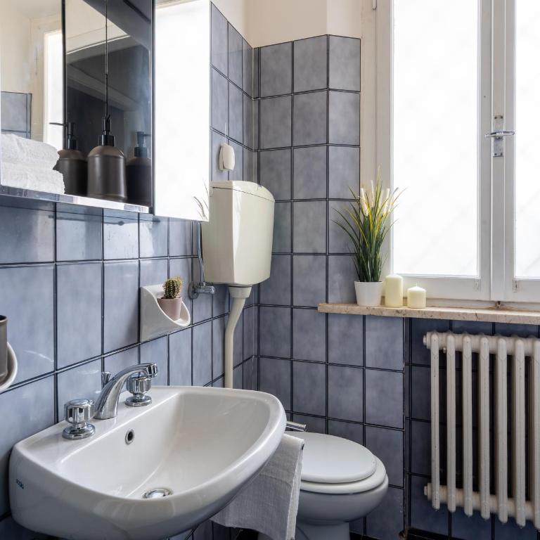 Viserba Sea Villa with Balcony - Il Lupo Affitta - Casa con 3 Camere da Letto - 3