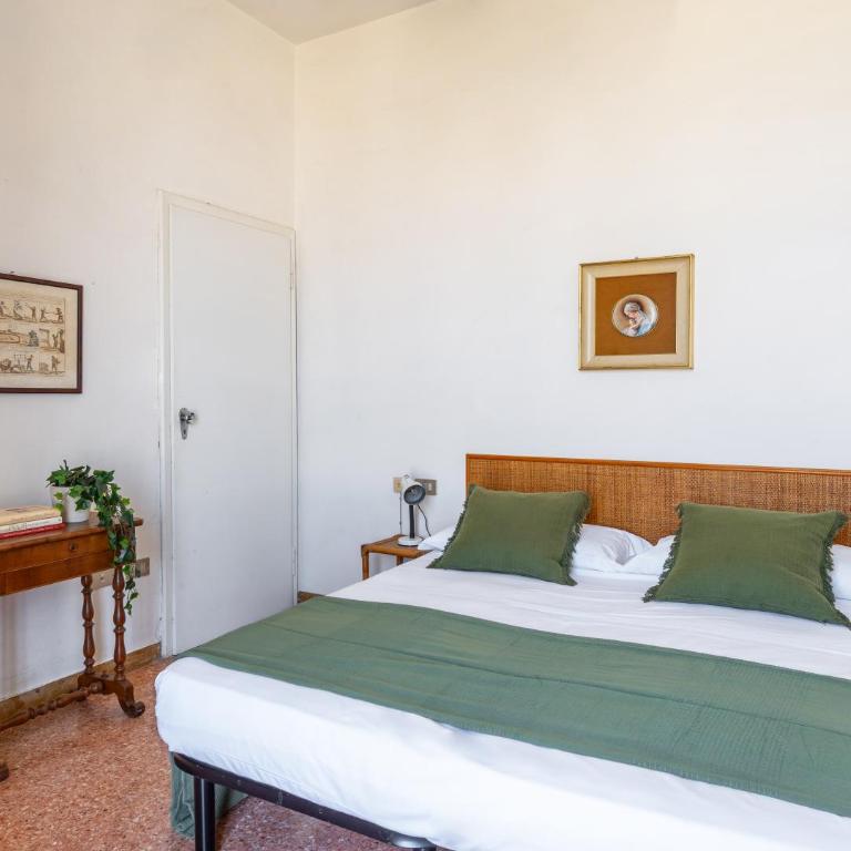 Viserba Sea Villa with Balcony - Il Lupo Affitta - Casa con 3 Camere da Letto - 11