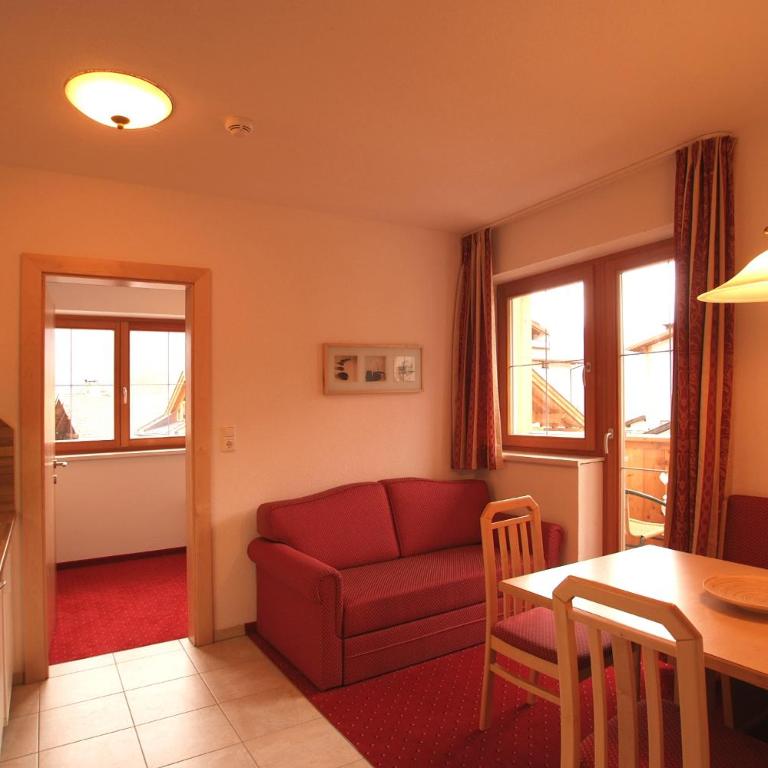 Apart Althaler - Apartamento Familiar (2 adultos y 2 niños) - 2