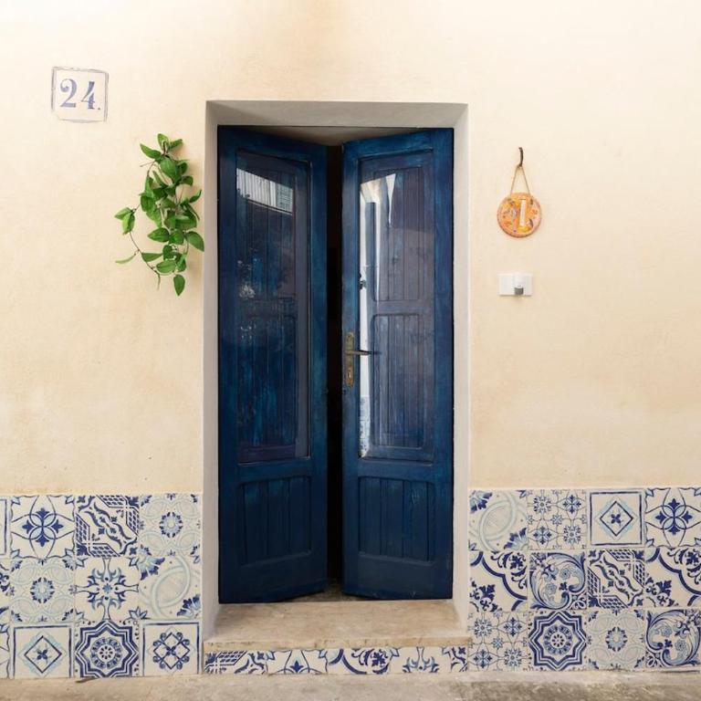 The Blue Door in the historic center of Modica Bassa - Casa con 2 Camere da Letto - 1