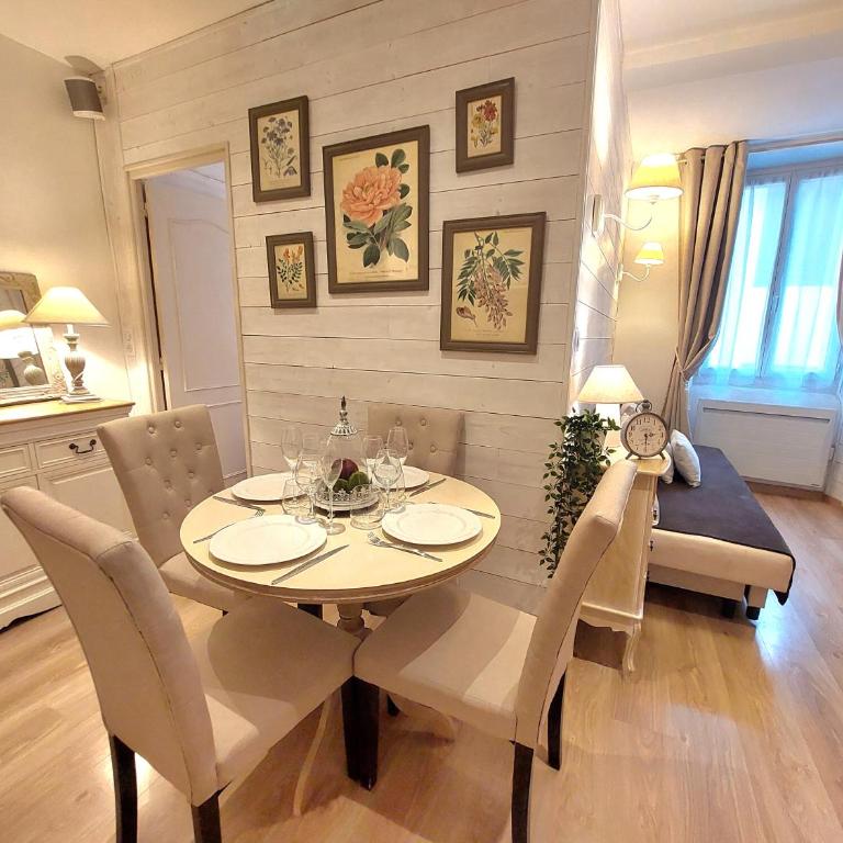 Charmant T2 pour 4 - centre Ax, cure et télécabine - Appartement 1 Chambre - 12
