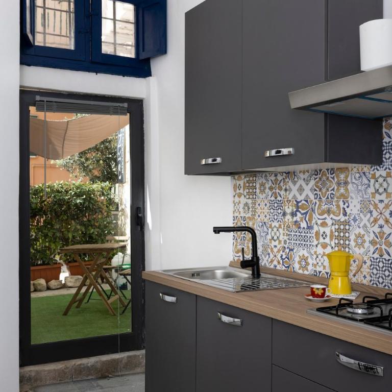 The Blue Door in the historic center of Modica Bassa - Casa con 2 Camere da Letto - 25