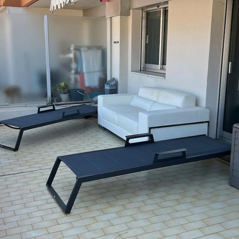 Apartment with sunny terrace air conditioning - One-Bedroom Apartment - 2