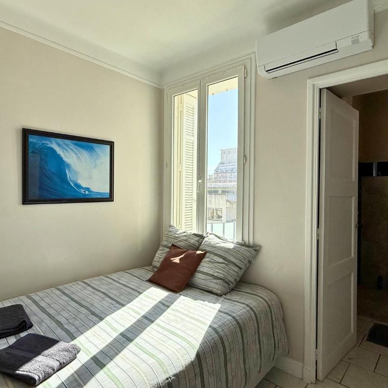 T3 climatisé cœur de ville, plage & gare à pied - Apartment mit 2 Schlafzimmern und Stadtblick - 17
