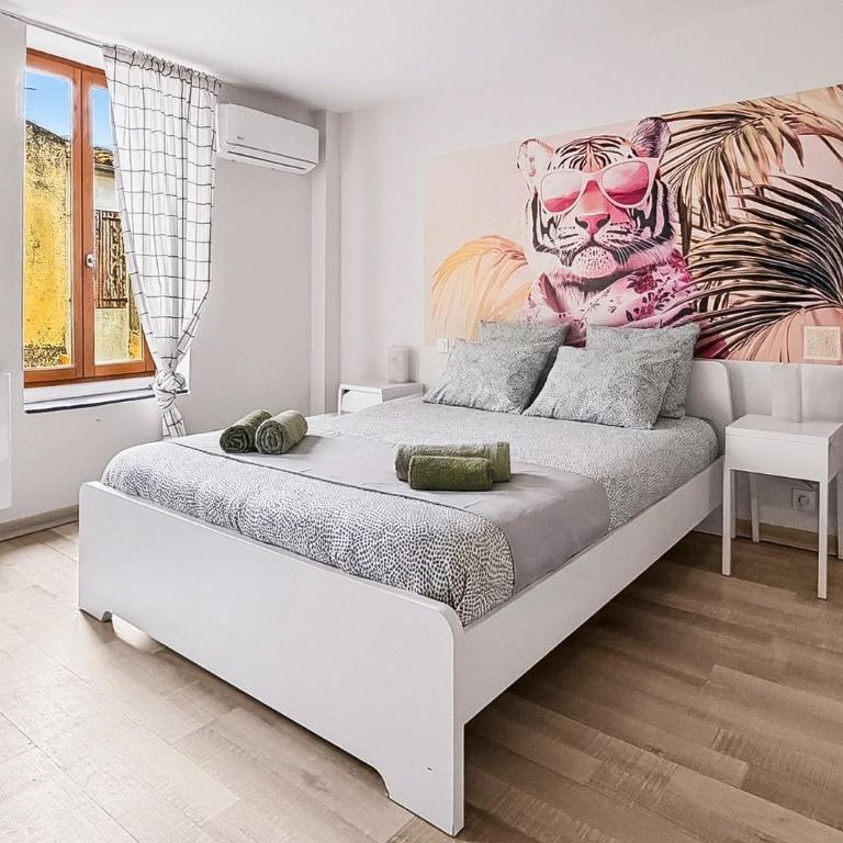 Chez Joyce - T2 climatisé entre centre-ville et cité médiévale - One-Bedroom Apartment - 15