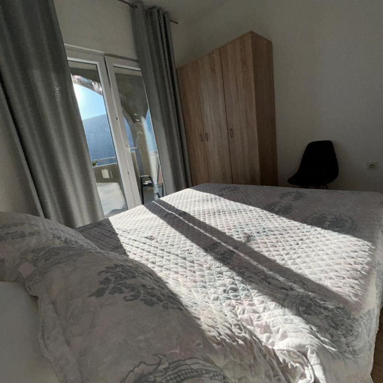 Helena Apartments - Apartment with Sea View - 1