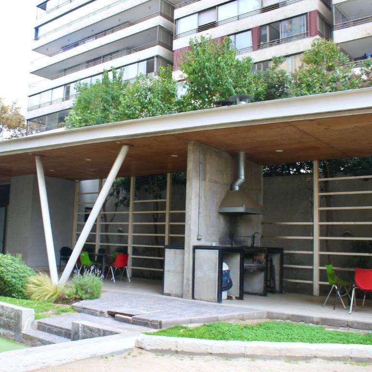 Ñuñoa 2D1B a pasos Metro Chile España - Two-Bedroom Apartment with Balcony - 14