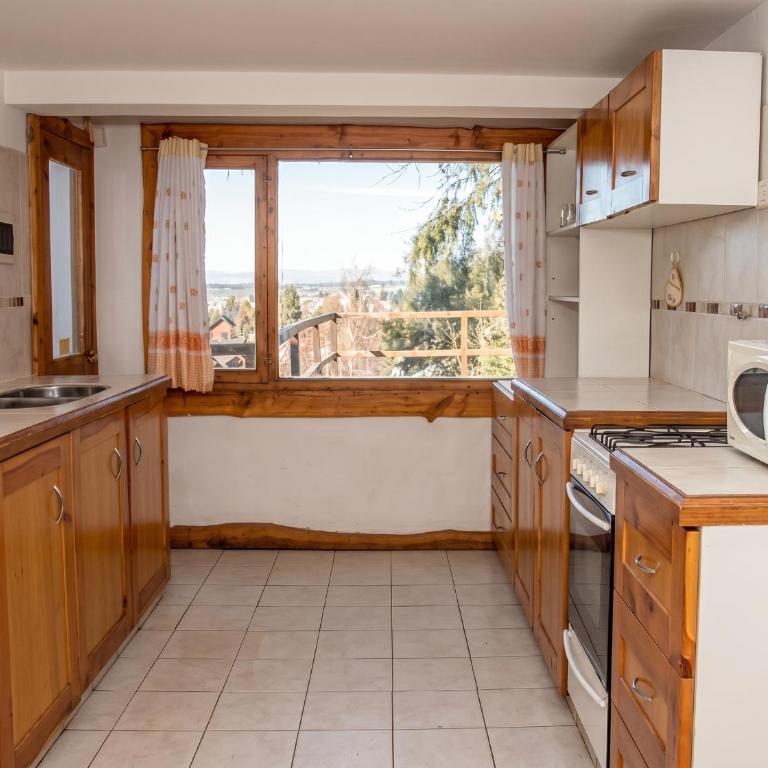 Casa Chalet Patagónica - Hogar a leña y zona tranquila - Apartamento de 3 dormitorios - 7
