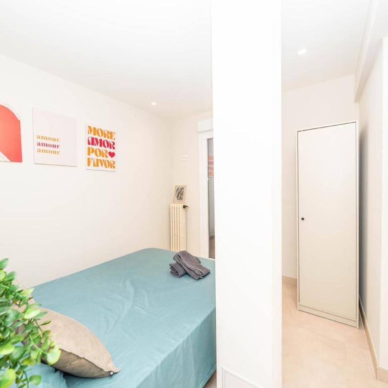 Modern, bright, central and cozy accommodation - Appartement 3 Chambres - 21