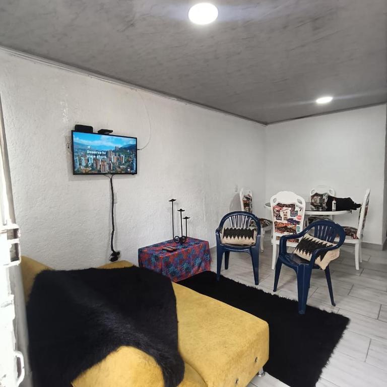 Aparta Suite Belmonte 2 Hab wifi patio TV - Two-Bedroom Apartment - 3