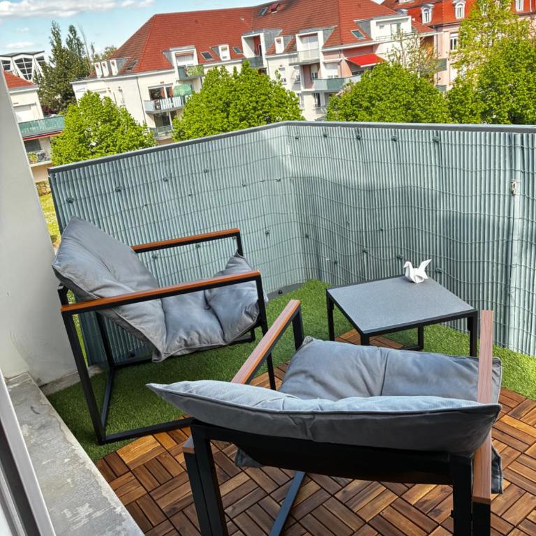 Parking- F3 65m2 - 10 min à pied du centre-ville - 4 personnes - Appartamento con 2 Camere da Letto - 21