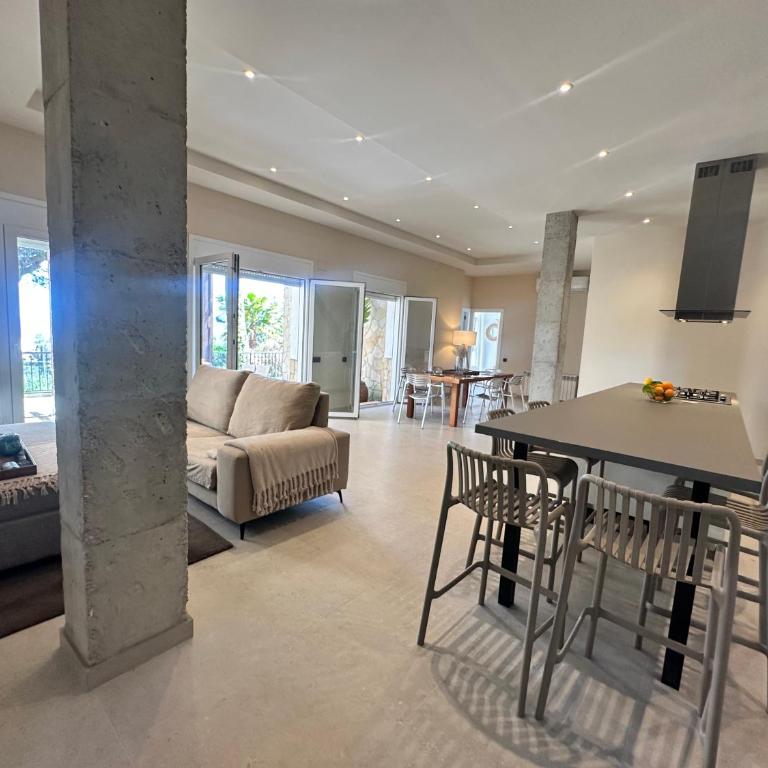 Villa Aura Brava, luxury sea views, balinese pool - Villa - 18