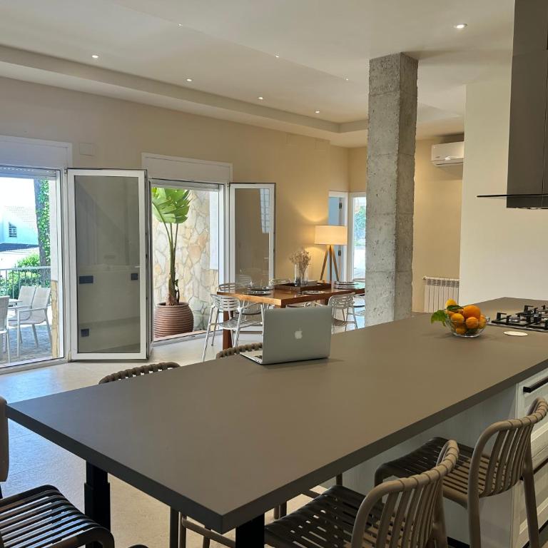 Villa Aura Brava, luxury sea views, balinese pool - Villa - 51