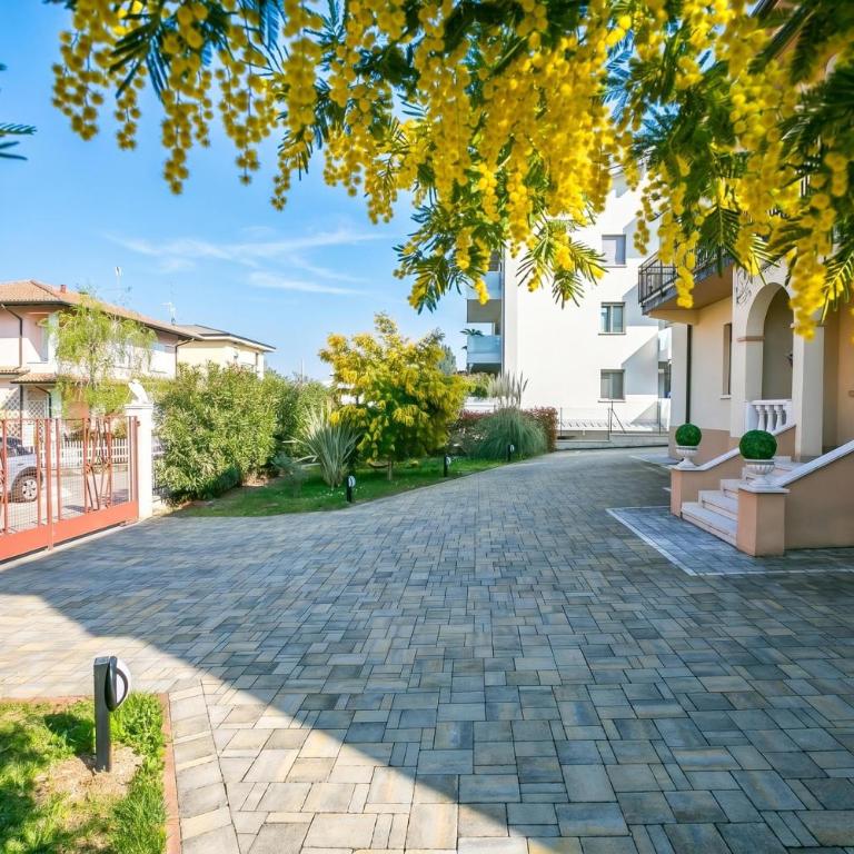 Villa Mimosa Appartamento 4 - Happy Rentals - Appartamento con 2 Camere da Letto - 4