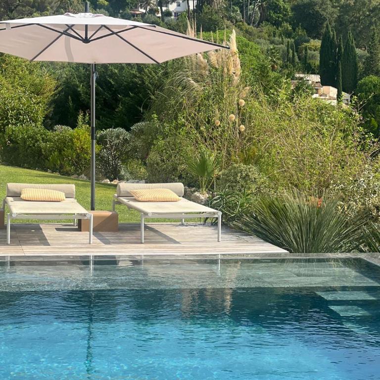 Ideal BnB, Luxury Apartments - Apartment with Garden View and Pool - 10