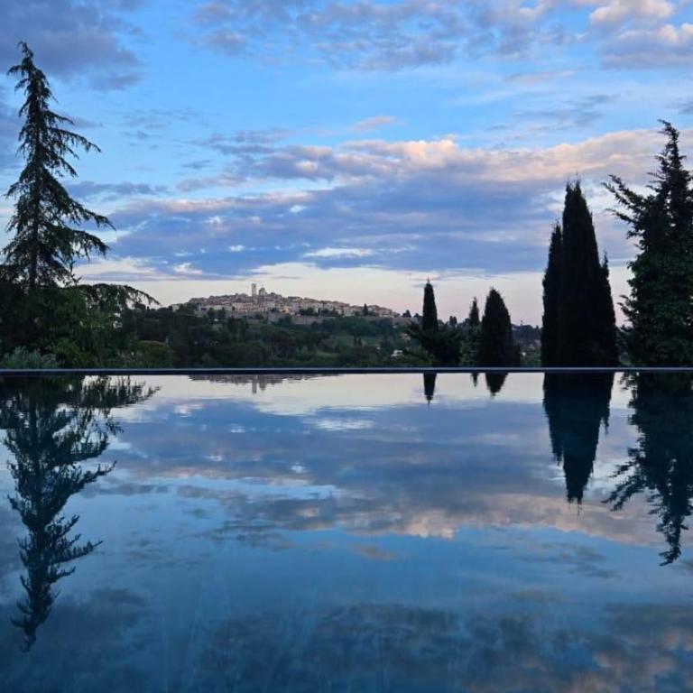 Ideal BnB, Luxury Apartments - Deluxe Apartment with Pool - 20