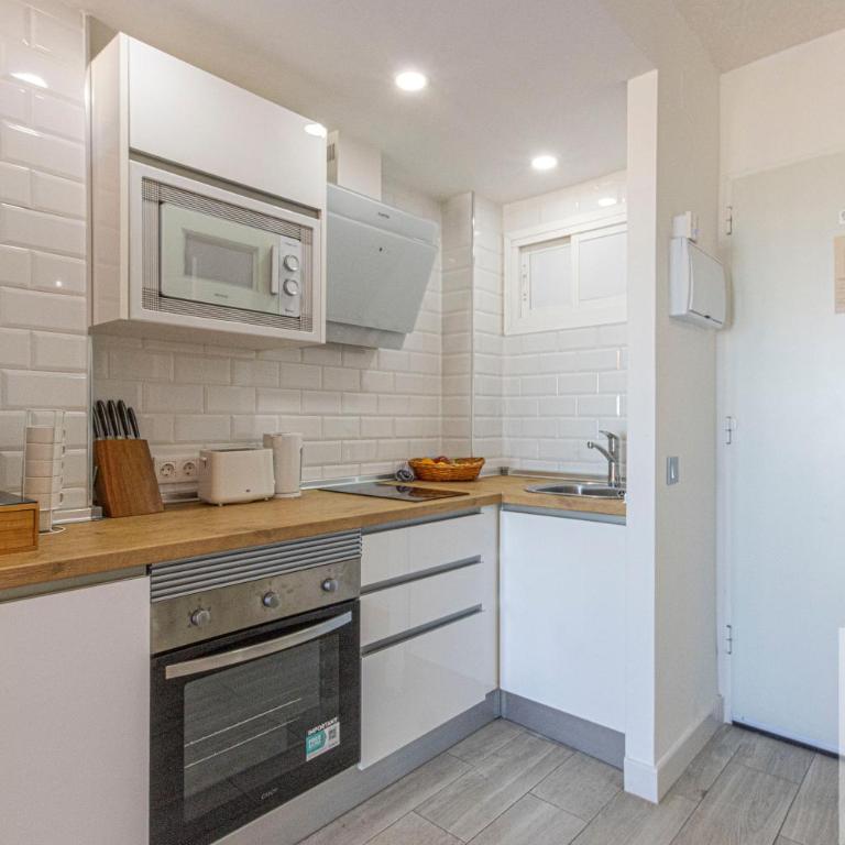 Suite con excelentes vistas al mar - Apartamento de 1 dormitorio - 10