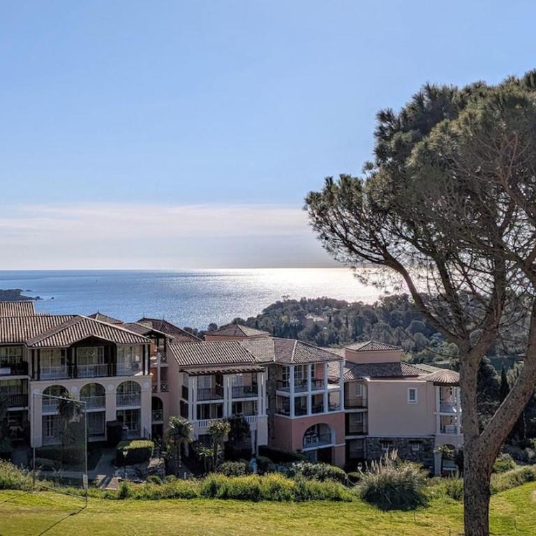 l'Adresse Cap Estérel, T2 Vue Mer, Clim, Parking & 5 Piscines - Apartment mit 1 Schlafzimmer - 14