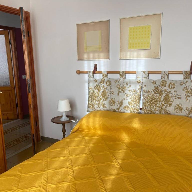 Casa Righetti Liguria, Three indipendent apartments in a 1924 family home with garden, stay together, live separately - Appartamento con 1 Camera da Letto e Balcone - 12