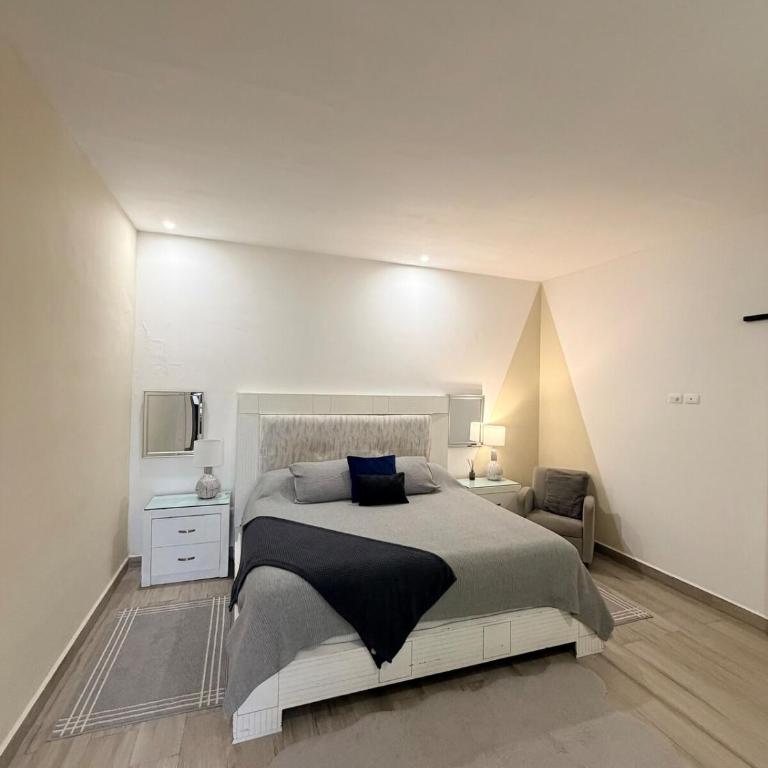 Amplio y moderno, Ubicación privilegiada - Two-Bedroom Apartment - 22