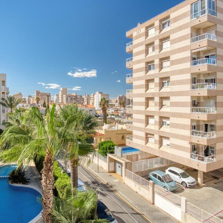 La Casa de Mia, Pool & Pink Lake Views - Two-Bedroom Apartment - 8