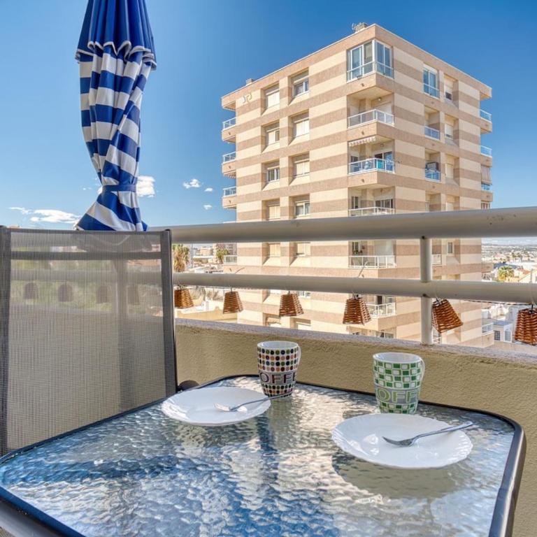 La Casa de Mia, Pool & Pink Lake Views - Two-Bedroom Apartment - 11