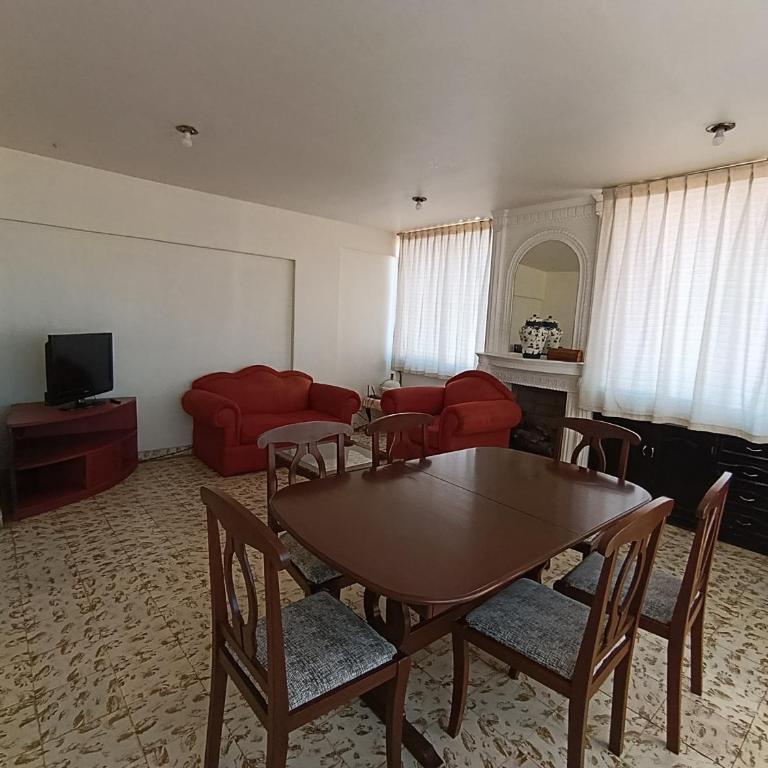 Céntrico y Familiar departamento de 4 Habitaciones - Apartamento - 3