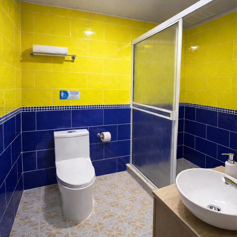 Hospedaje Camino Real - Habitación Triple Económica - 9