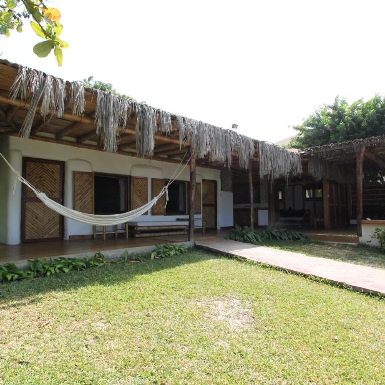 Casitas Pacificas - Two-Bedroom House - 15