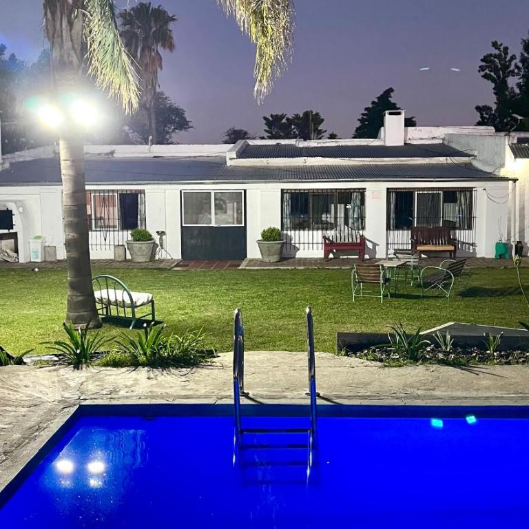 Doña Sara - Four-Bedroom House - 2