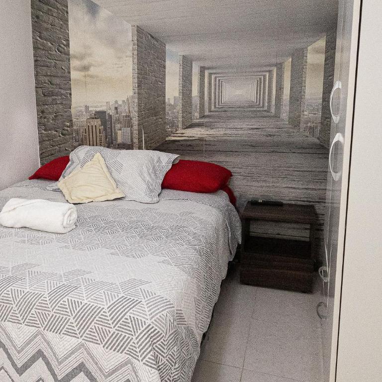 La Casa Amarilla - Three-Bedroom Home - 42