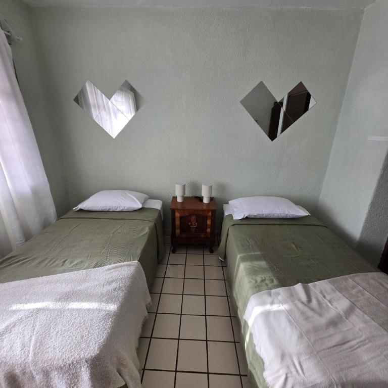 Cozy Apartment in Guadalajara - Perfect for Long Stays & Remote Work - Two-Bedroom Apartment with Pool View - 25