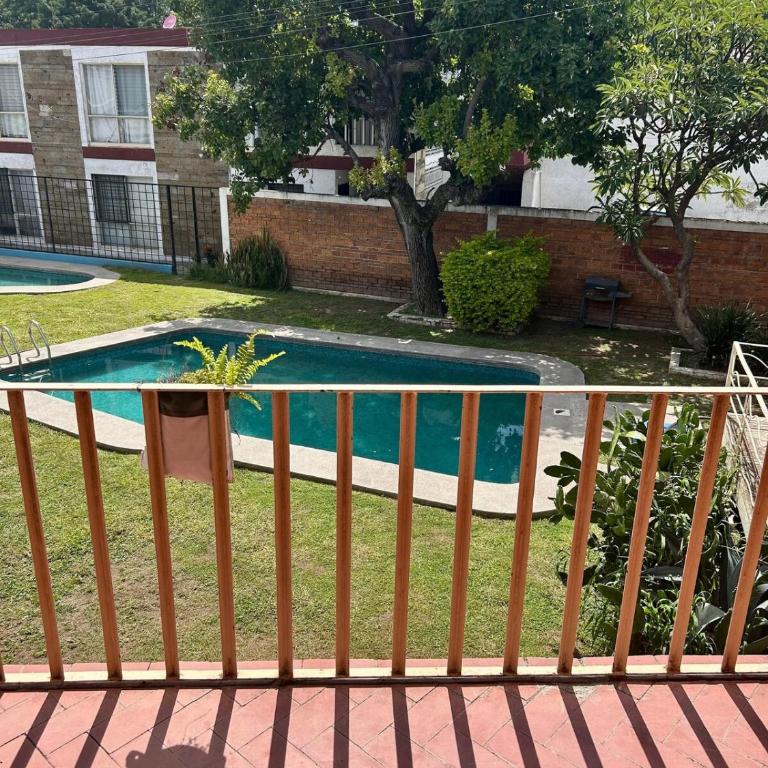 Cozy Apartment in Guadalajara - Perfect for Long Stays & Remote Work - Two-Bedroom Apartment with Pool View - 26
