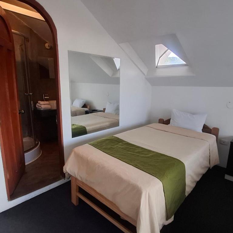 Eco Bunnu Inn Santa Ana - Twin Room - 7