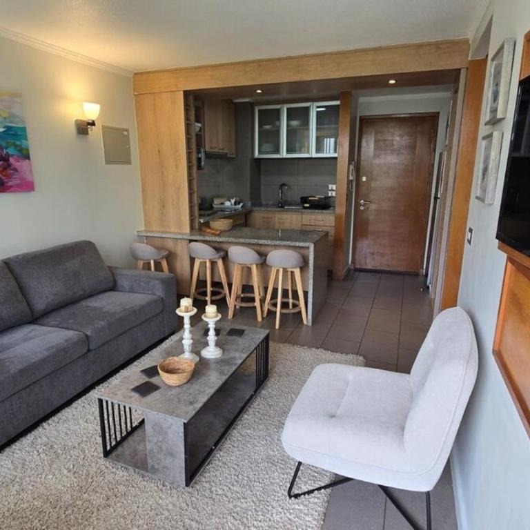 Apartment in downtown Reñaca, 3 blocks from the beach - Two-Bedroom Apartment - 1