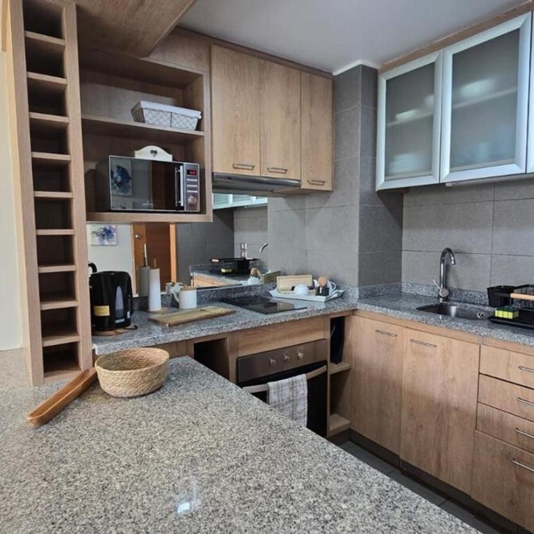 Apartment in downtown Reñaca, 3 blocks from the beach - Two-Bedroom Apartment - 3