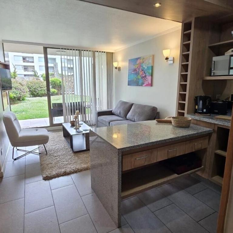 Apartment in downtown Reñaca, 3 blocks from the beach - Two-Bedroom Apartment - 7