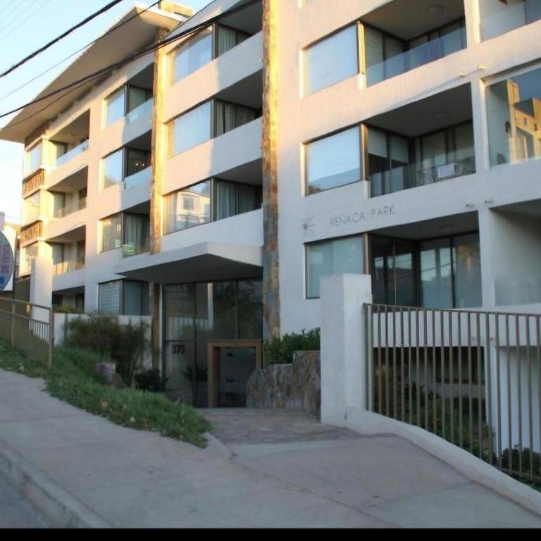 Apartment in downtown Reñaca, 3 blocks from the beach - Two-Bedroom Apartment - 8