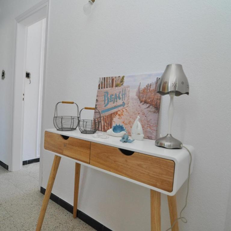 Apartamento Confortable y Moderno en L'Escala, a 600m de la Playa - HISP-7-21 - Apartment - 11