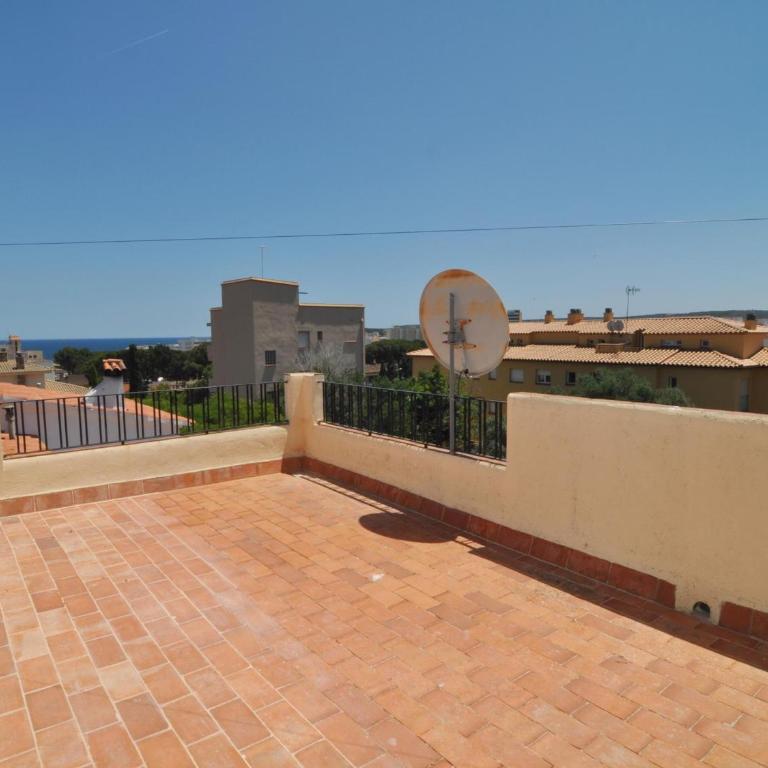 Apartamento Confortable y Moderno en L'Escala, a 600m de la Playa - HISP-7-21 - Apartment - 13
