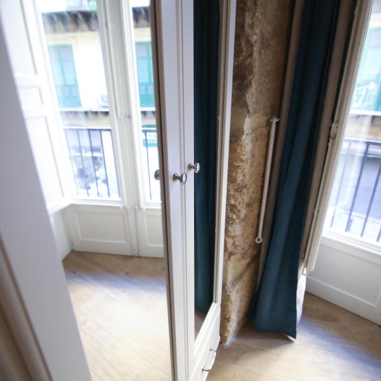 Bedda Mari Rooms & Suite - Camera Matrimoniale Deluxe con Balcone - 11