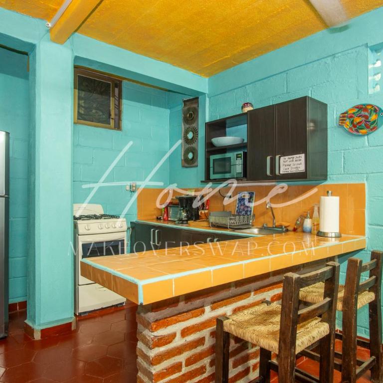 Oceanview Old Town 6 blocks to the beach and Malecon - Apartamento de 2 dormitorios - 5