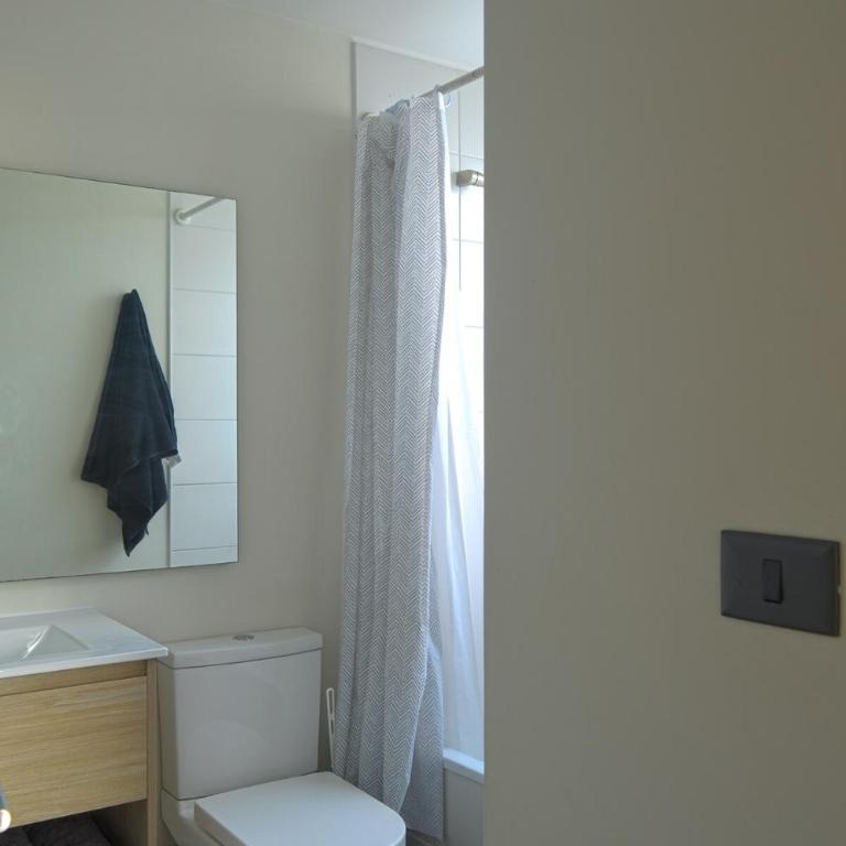 Moderno departamento con estacionamiento privado - Two-Bedroom Apartment - 14