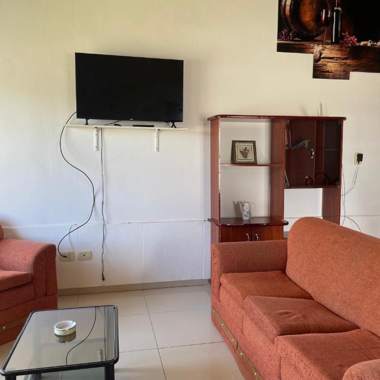 Casas San Rafael Mza - Three-Bedroom House - 2
