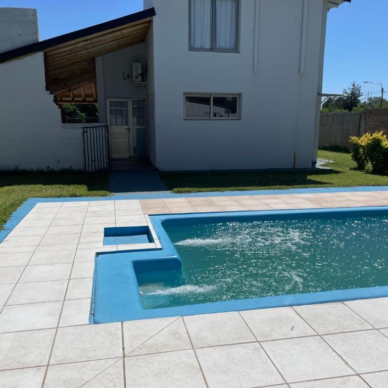 Casas San Rafael Mza - Three-Bedroom House - 8