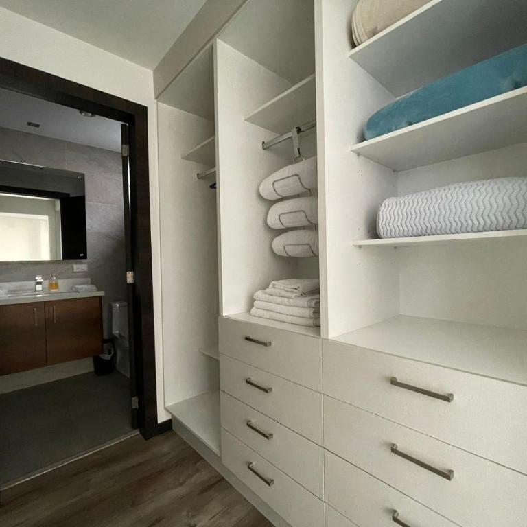 ESPECTACULAR LOFT - One-Bedroom Apartment - 15