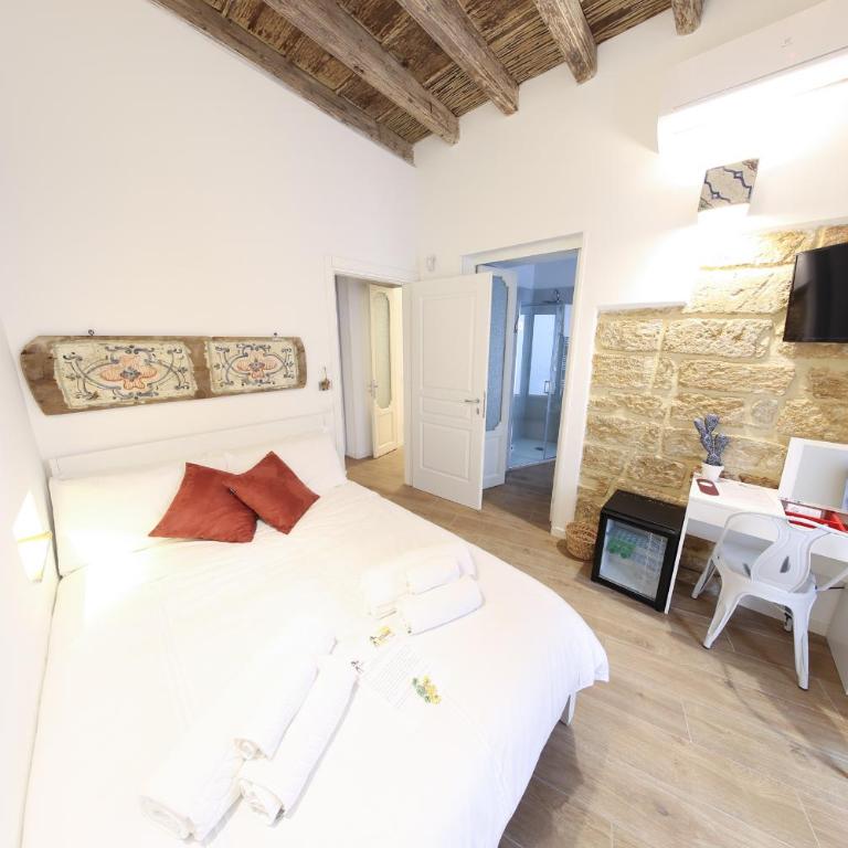 Bedda Mari Rooms & Suite - Camera Queen Deluxe - 5